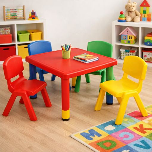 Anaokulu Plastik Masa ve Sandalyeler